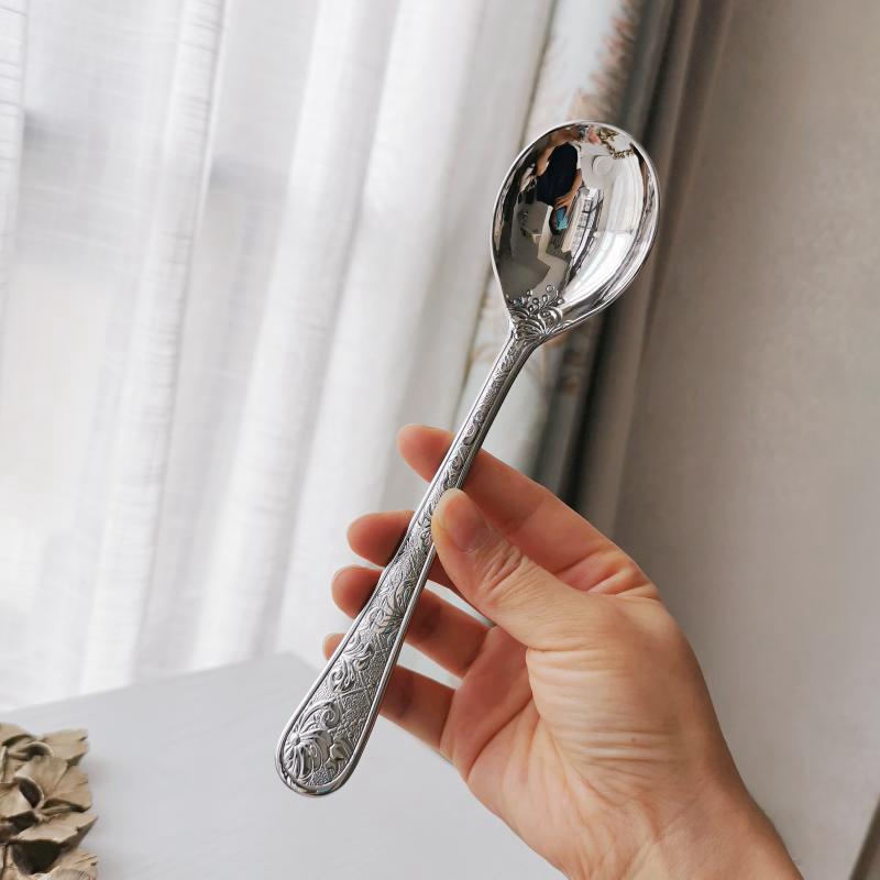 304 Stainless Steel Court Spoons Kitchen Food-grade Long-handled Round Spoons for Eating High-end and Exquisite Household Scoop
