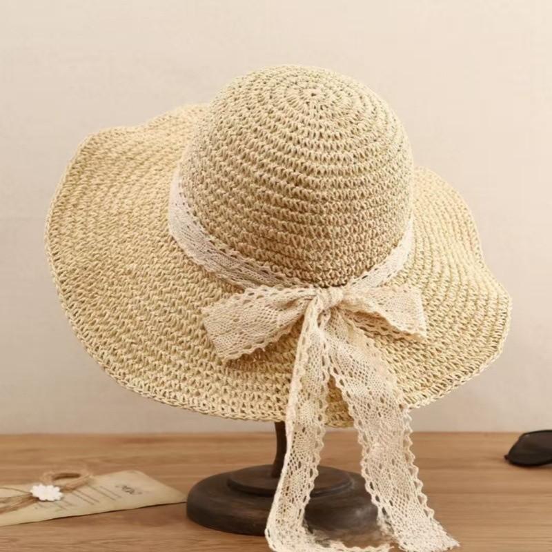 Beach Sun Hat For Women Round Top Wide Brim Straw Hat With Breathable Design