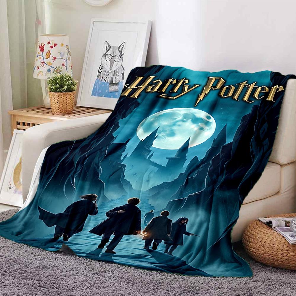 

1pc Harry Potter Moonlight Journey Flannel Blanket Soft Warm Throw for Home, Office, Travel, All-Season Cozy Bedding GiftL1079 80cmx120cm(31inx47in)