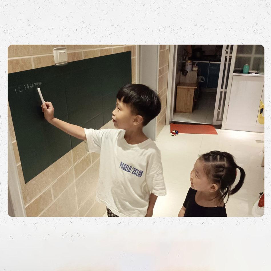 Dikke Zelfklevende Krijtbord Sticker 0,18mm Verwijderbaar PVC Krijtbord Muursticker voor Kinderen Tekenen, Thuis Kantoor Lesgeven