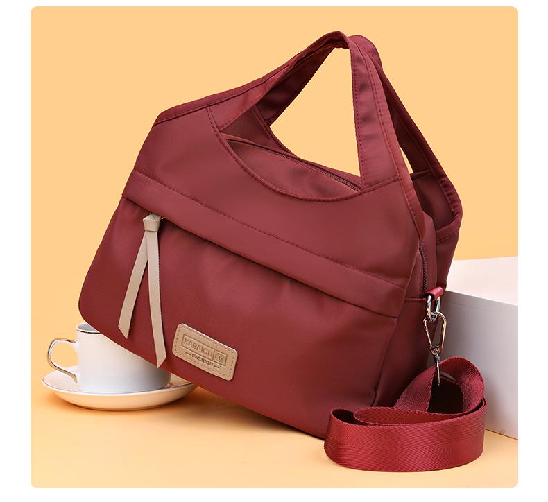 Leichte Mehrschichtige Vielseitige Schulter- & Umhängetasche mit großem Fassungsvermögen für Damen