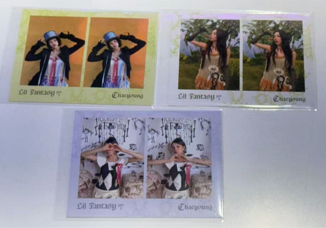 

[USED] Twice Chaeyoung LiL Fantasy Soundwave Lucky Drop 3 pieces