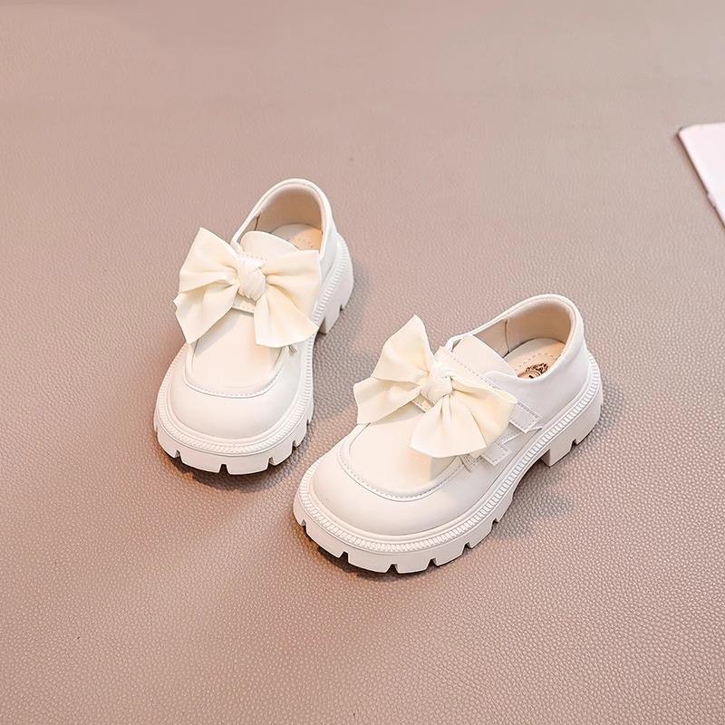 

Туфли для девочек, детские маленькие кожаные туфли принцессы, новые весенние и осенние модели, весенние туфли, детские лоферы в английском стиле. 33 белый