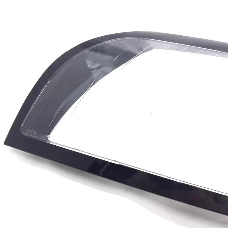 Volvo S40 (07-12) Headlight Lens Cover Replacement