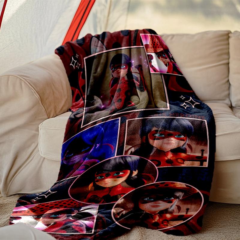 [Ladybug Blanket] Creative Blanket for Women Men Family Friend On Birthday Mothers Fathers Day Valentines Day