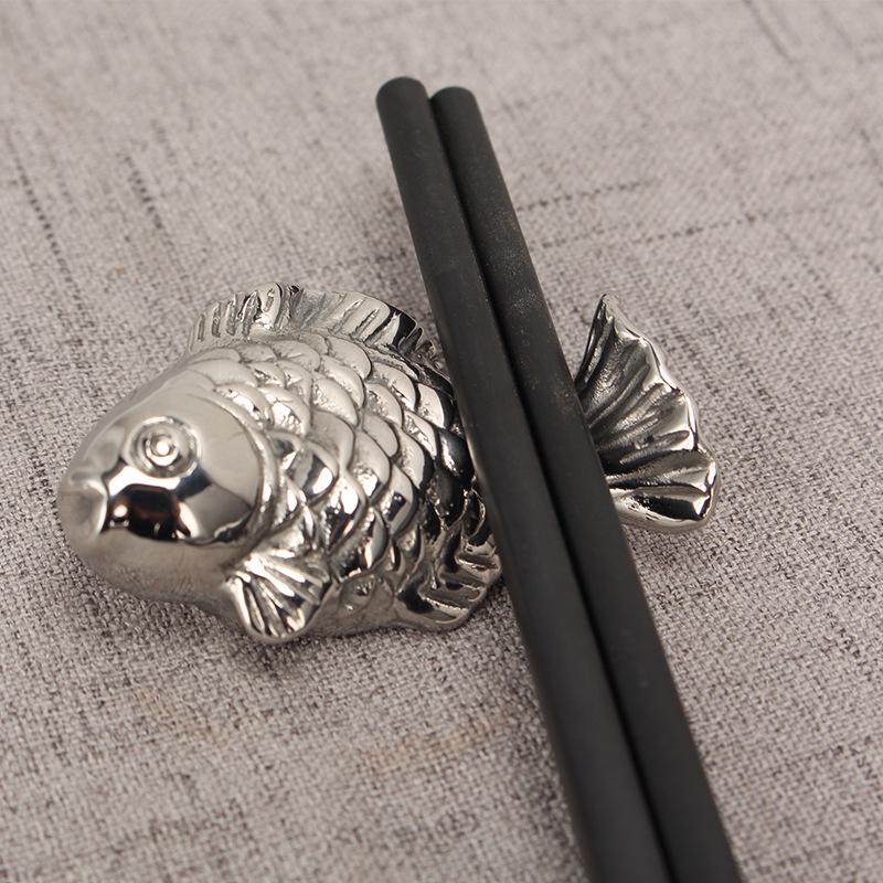 Nerezový držák na odkládání hůlek a lžíce pro domácí a restaurační prostředí