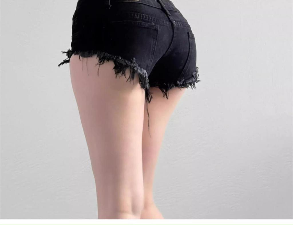 White Low-Waist Raw Edge Denim Micro Shorts for Women, Summer Style, European and American Hip-Hugging Ripped Distressed Design