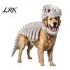 Comodo costume per animali domestici in poliestere, Costume scheletro di dinosauro, Abbigliamento 3D che si illumina al buio, Abbigliamento per Halloween, Vestito Dino per cani e gatti, Cosplay