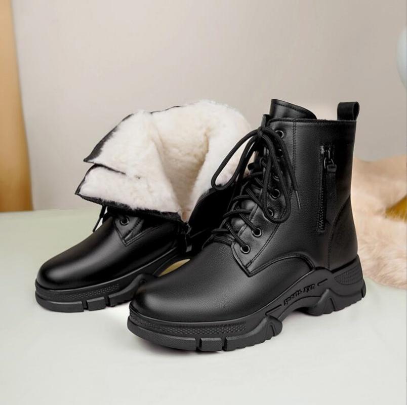 

Женские зимние ботинки из натуральной кожи 2024 года, новые нескользящие женские зимние ботинки на плоской подошве, модные теплые женские ботинки из натуральной шерсти 41