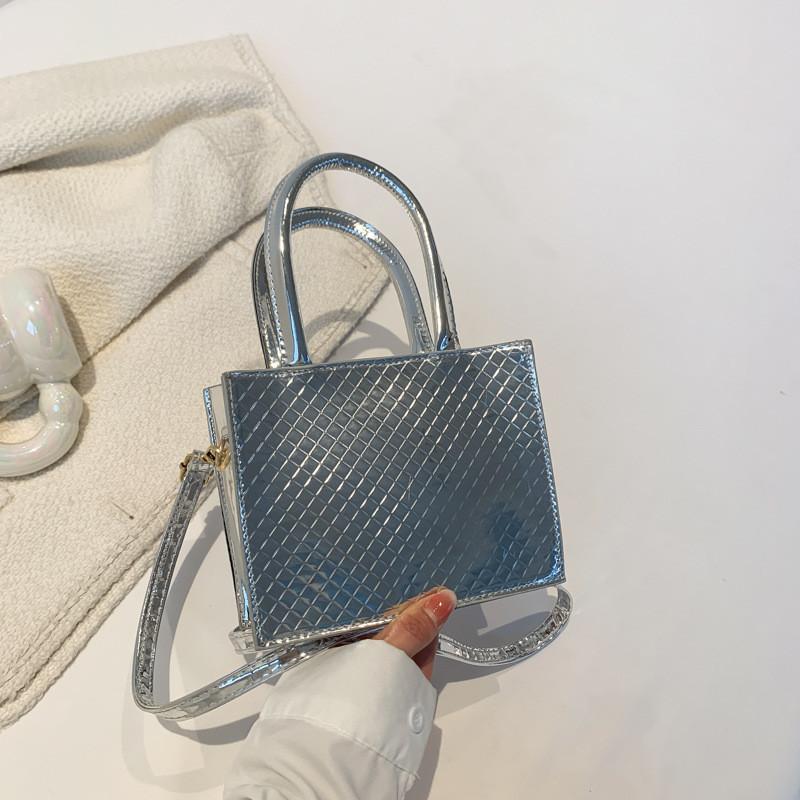 Stilvolle kleine quadratische PU-Tasche für Damen in trendigen Farben, perfekt für den lässigen Weg zur Arbeit