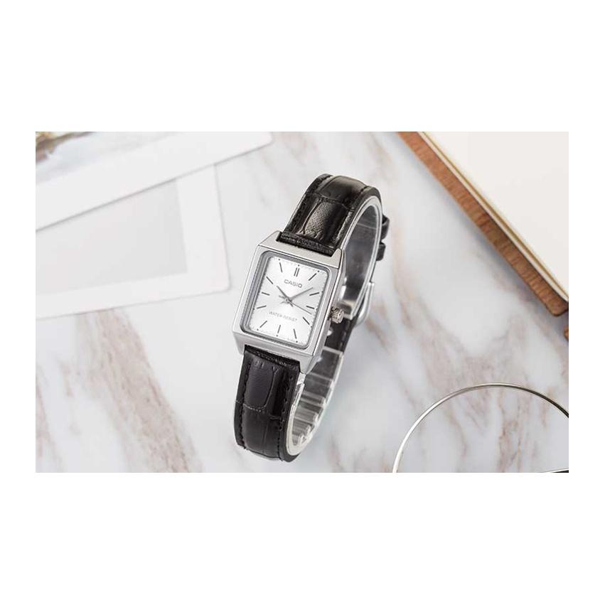 Casio Standard Series Silver Square Retro Art Quartz Movement Leather Strap Watch Women watches LTP-V007L-7E1