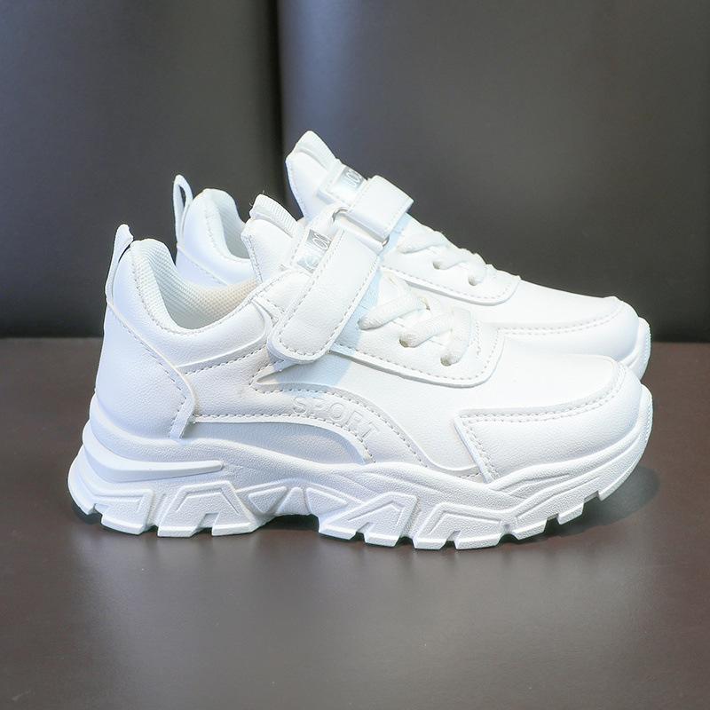 Dětské bílé boty 2024 jaro nové chlapecké hezké sportovní boty odolné proti opotřebení dívčí boty pro tátu běžecké boty pro základní školu