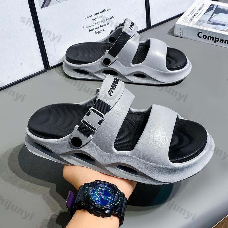 Fashion Men's Sandals New Summer Outdoor Breathable Soft Sole Non Slip Sandals Lightweight Comfortable Fashion Height Increase Slippers