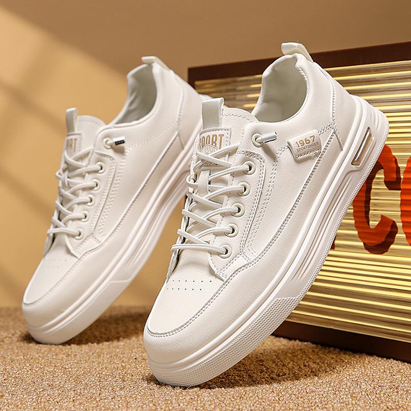Men 's Casual Four Seasons Fashion Skateboarding Students Comfortable Sneakers Boys Trending Soft Sole Breathable Shoes