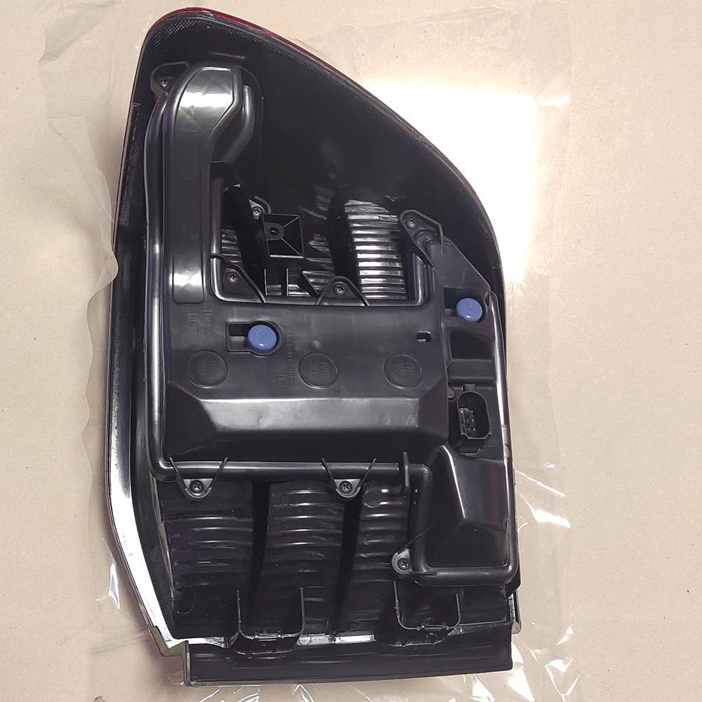 Compatible Tail/Brake Light for 2008-2010 Porsche Cayenne (Part Numbers: 95563148802, 95563148702)