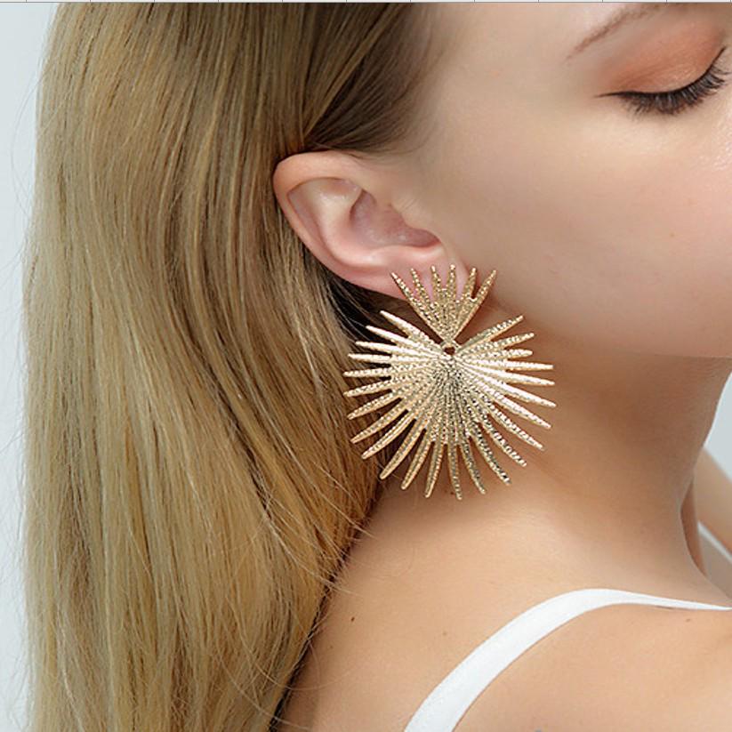 Trendy Retro Geometric Fan Shape Earrings: European & American Style