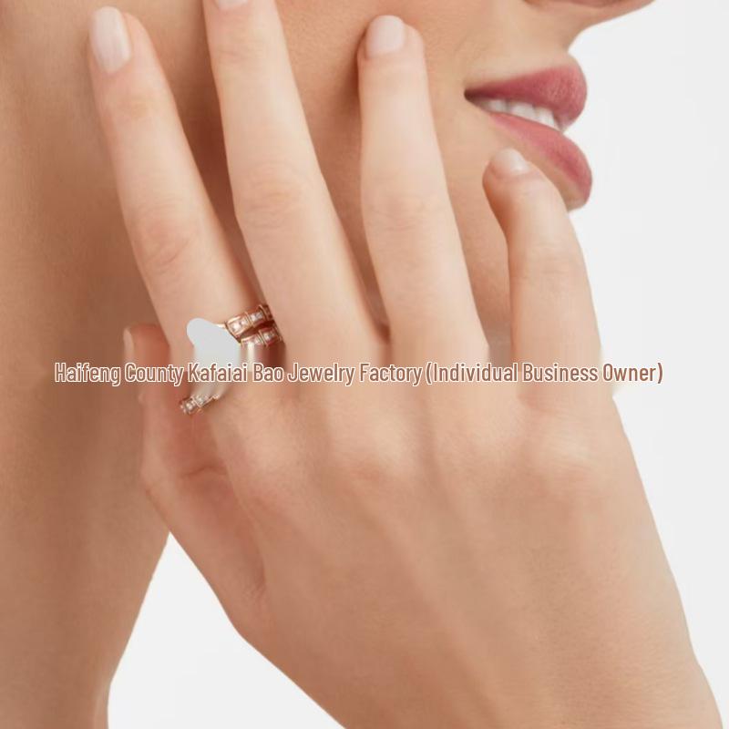 Anello a Serpente Diamantato a Doppia Filettatura Edizione Pregiata: Gioielli di Moda Elastici, Unisex, Versatili