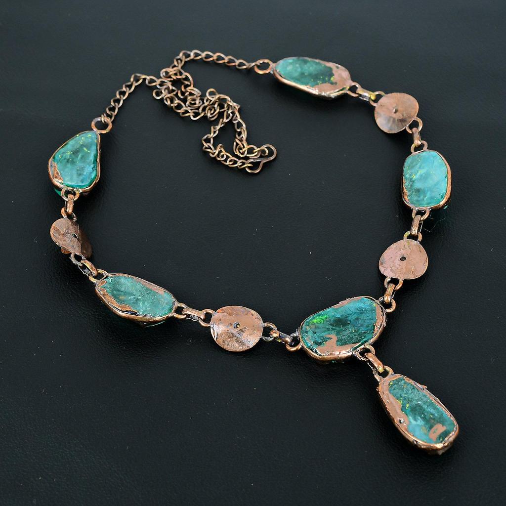 Collier de Pierres Précieuses Émeraude et Cornaline Fait Main, Collier Électroformé en Cuivre Bijou Antique, Collier Réglable Cadeau de Fiançailles