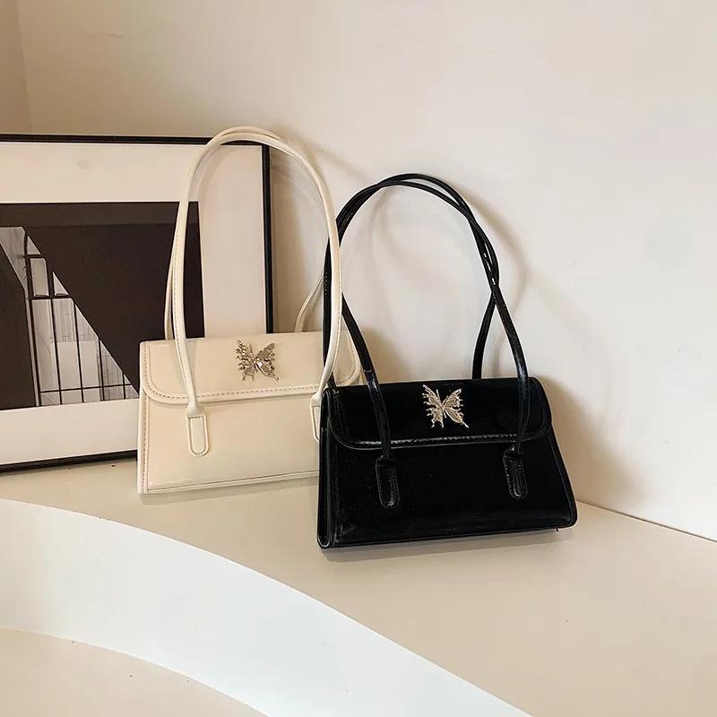 Women's PU Shoulder Bag with Buckle Solid Stitching Line Embellishments Delicate Bag Fashion