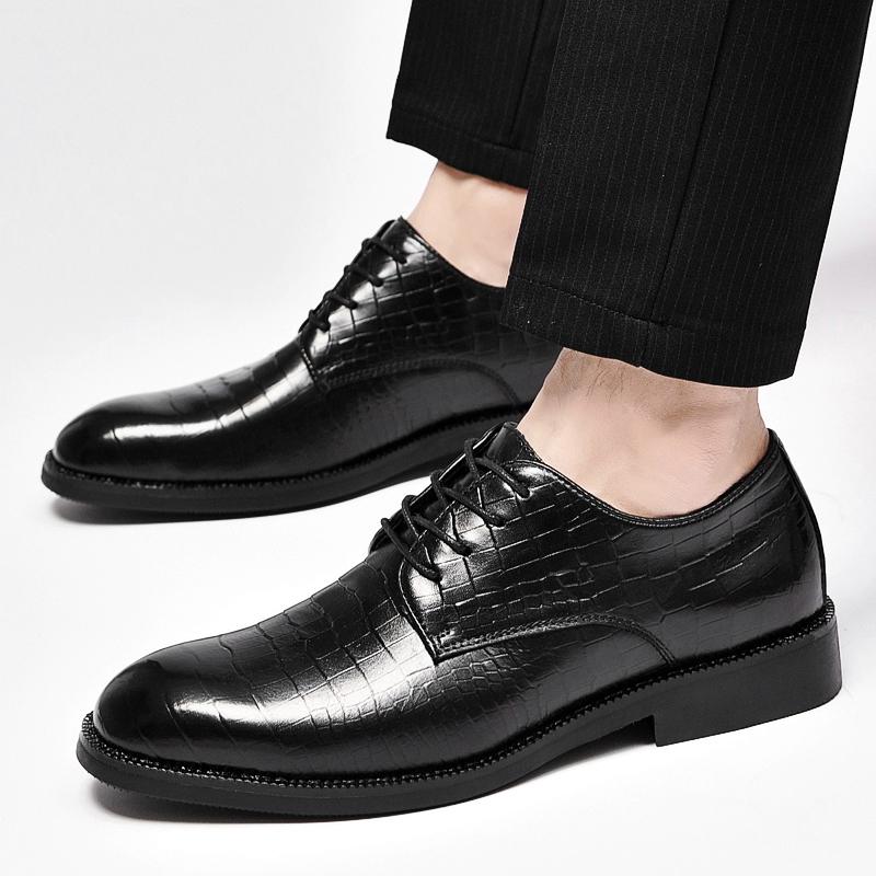 Business Oxford Lederschuhe Herren Atmungsaktiv Hochwertig Formelle Kleiderschuhe Männlich Büro Hochzeit Ballerinas Schuhe Brogues Herren