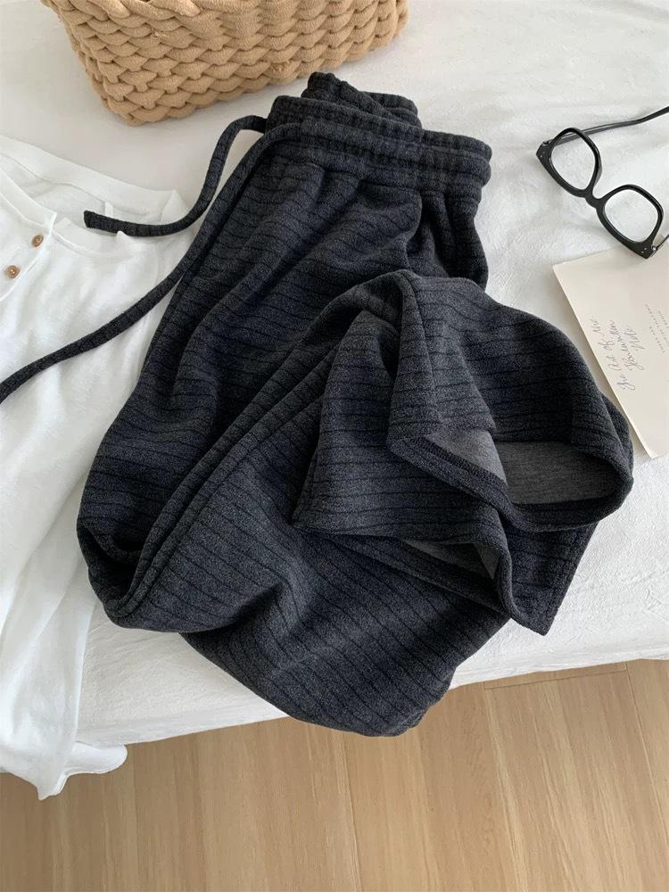 2026 Spring/Autumn Plus Size Korean-Style Striped Wide-Leg Pants - Trendy, Lazy, Thickened, Floor-Length for Women