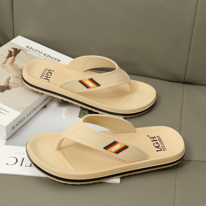 

Новые модные повседневные мужские шлепанцы мужские летние уличные нескользящие и дезодорирующие мужские тапочки для дома для ванной прохладные тапочки мужские 39