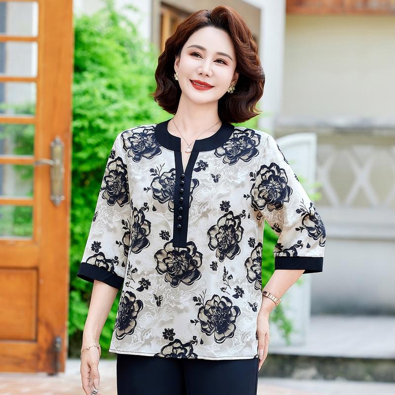 Summer Fragmented V-Neck Top For Middle Aged Elderly Mom's Shirt With Noble Temperament Enlarged Loose Fit Shirt