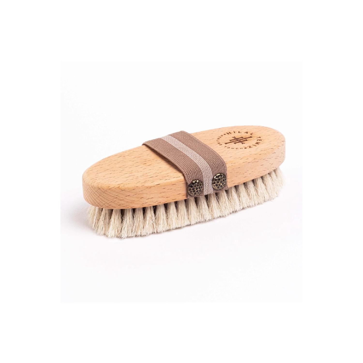 

Ht Healing Touch Natural Horsehair Brush