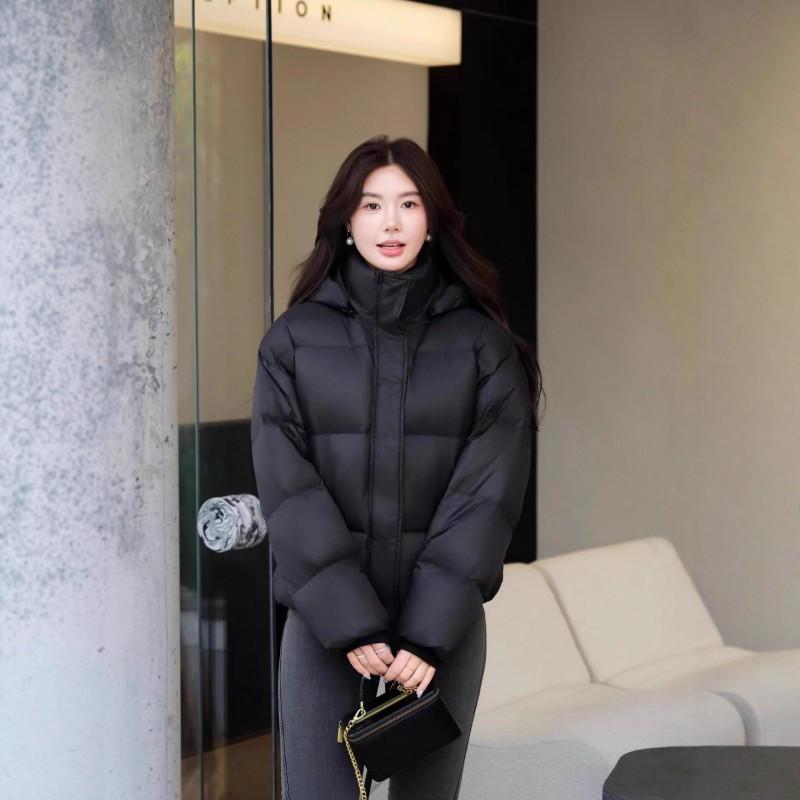 Womens Short Puffer Jacket With Graphene-Infused Lining White Duck Down Fill Hooded Loose Fit Winter Coat