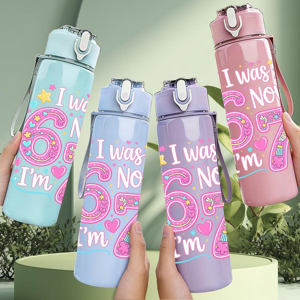 1PC Pink Glitter Number 67 Girly Art Print 750ml Color Plastic Sports Water Bottle Leakproof Flip Straw Lid Suitable for Sports Office Home Use