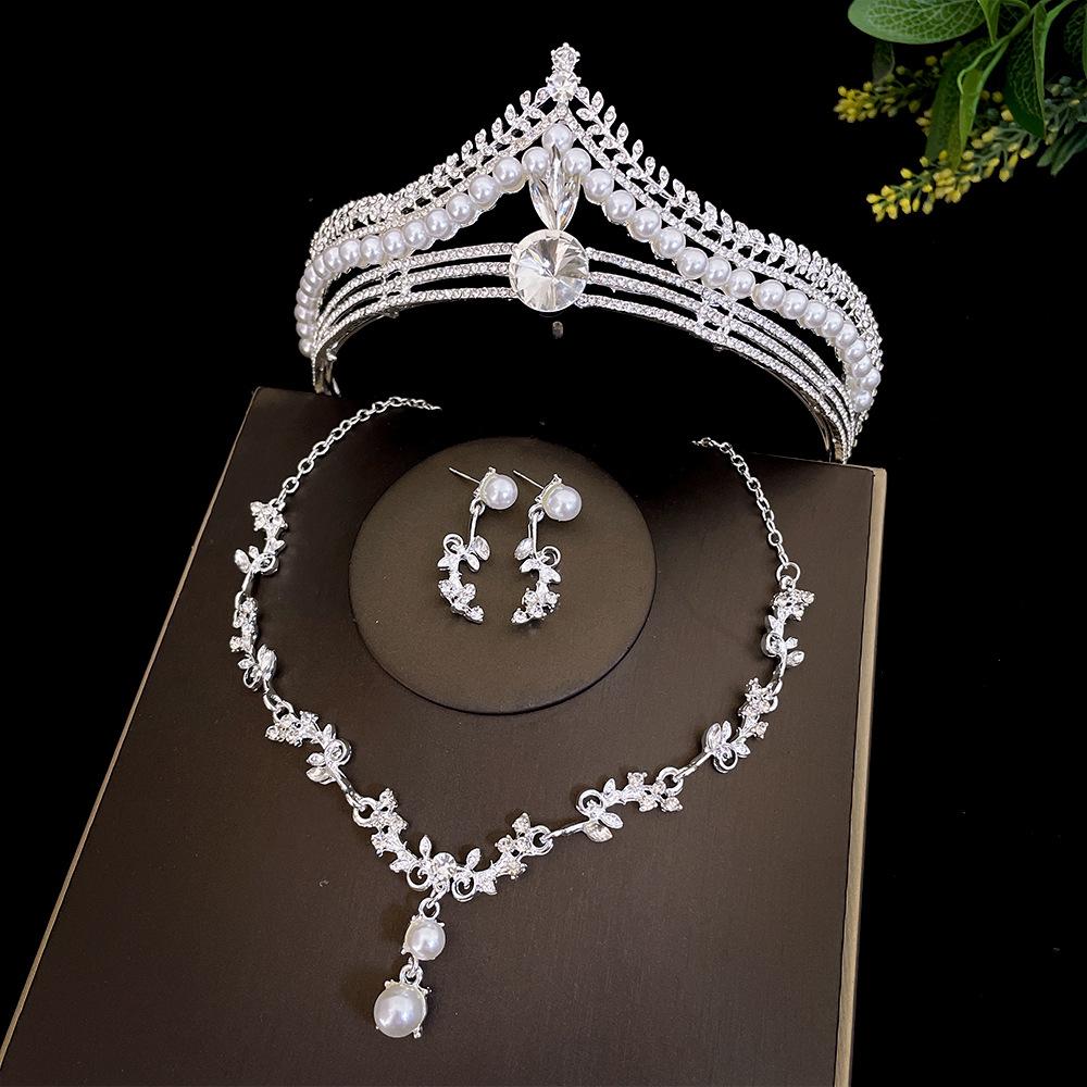 Imitation Pearl Bridal Crown Three Piece Set Wedding Crown Tiara Necklace Earrings Korean Super Fairy Wedding Dress With