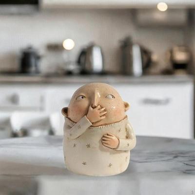 Chlapec Drží Nos Koupelnová Socha Kýčovitá Figurka Moderní Řemesla,Unikátní,Skříňka,Zvláštní Dekorace