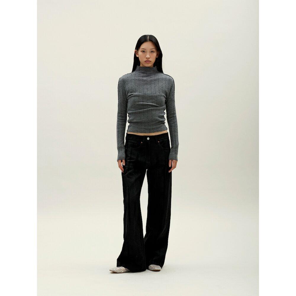 Anggae Smocked Pullover Grey