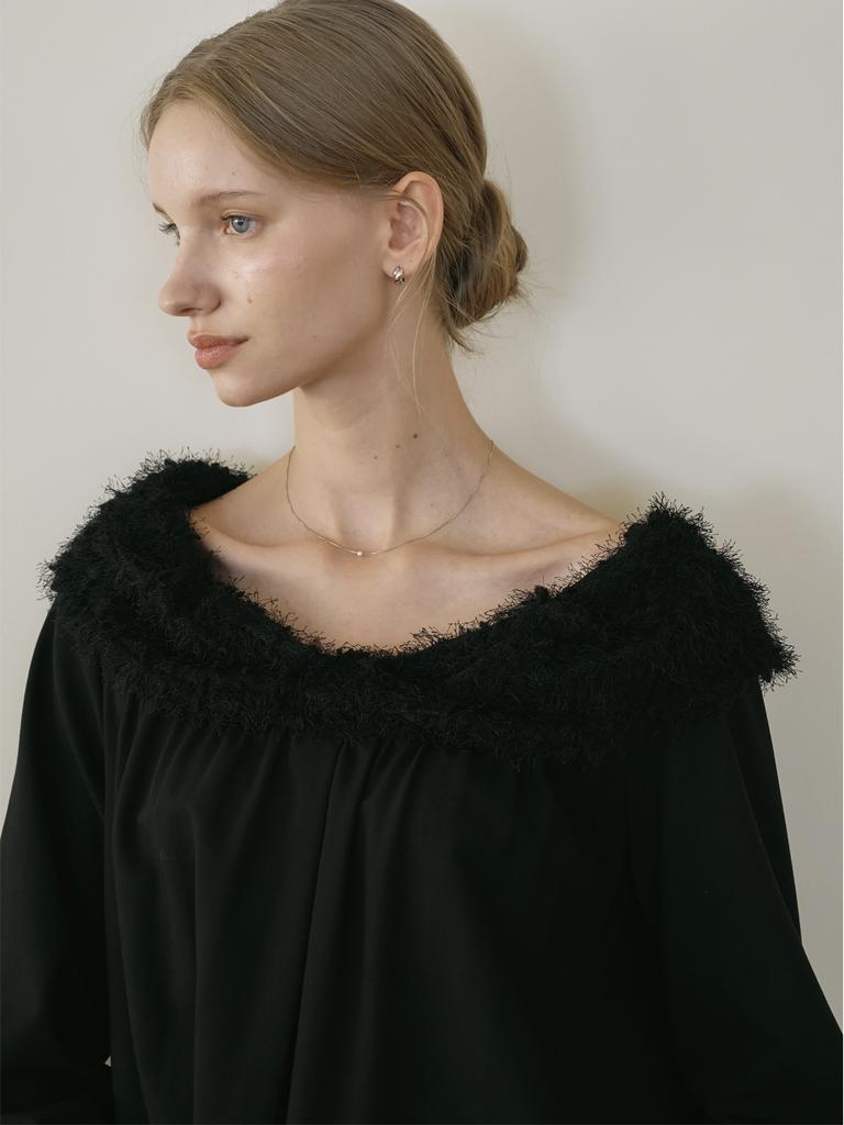 Peulomdeimomeonteu Miel Fur Ribbon Blouse_2Color
