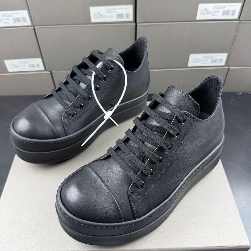 2025 Unisex Leder Plateau Low-Top Sneaker: Stilvoll, Vielseitig und Trendig Klassisches Design
