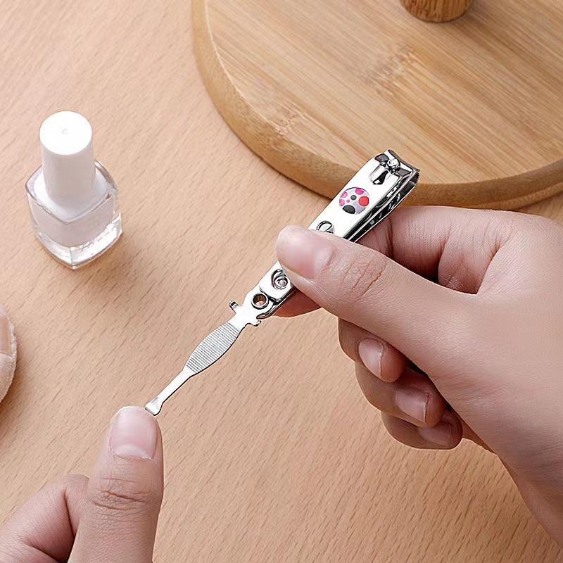 

Премиальные кусачки для ногтей из нержавеющей стали с пилочкой для ногтей Sharp Key Chain 1PC