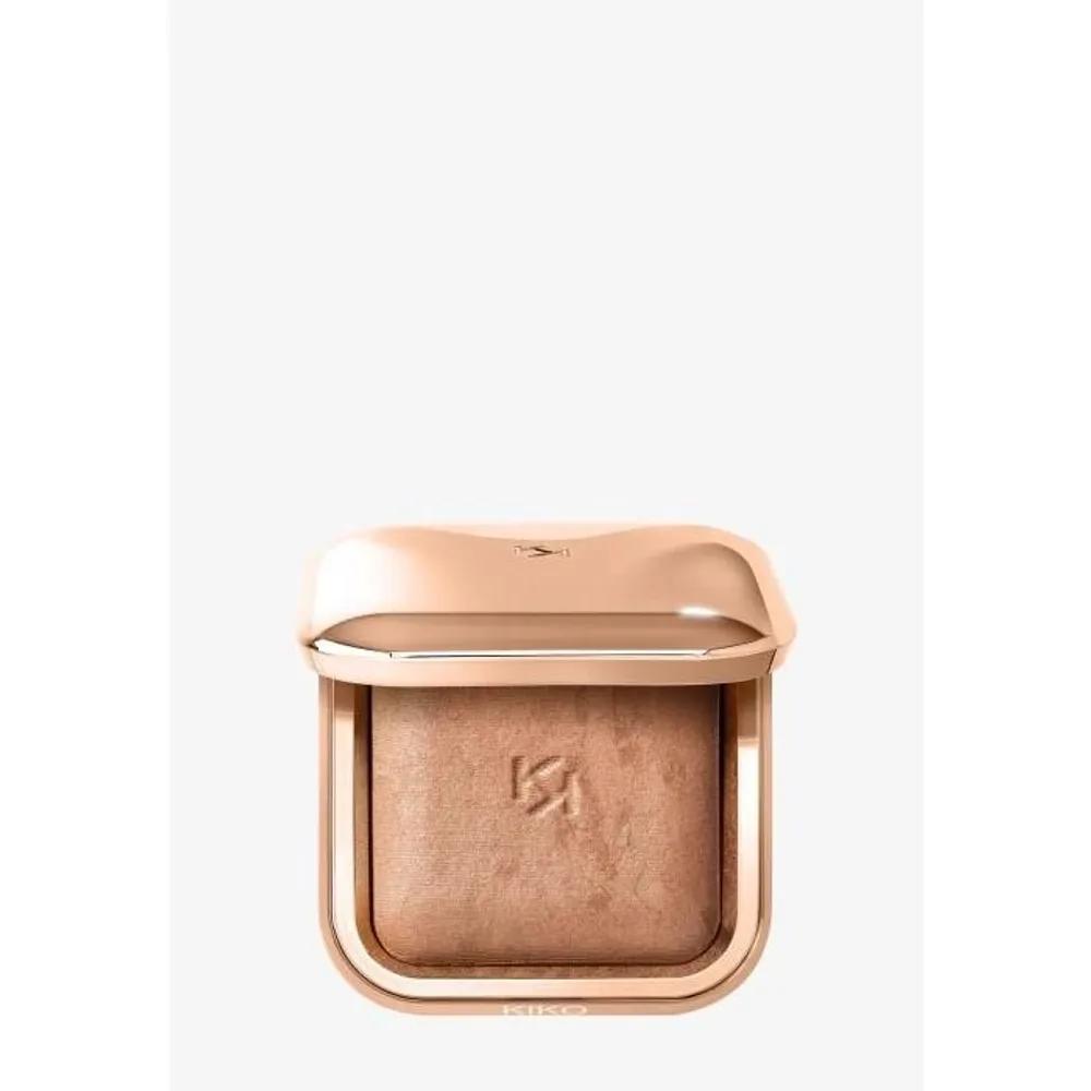 KIKO Milano Шелковистый сияющий запеченный бронзер - Теплый сиенна One Color