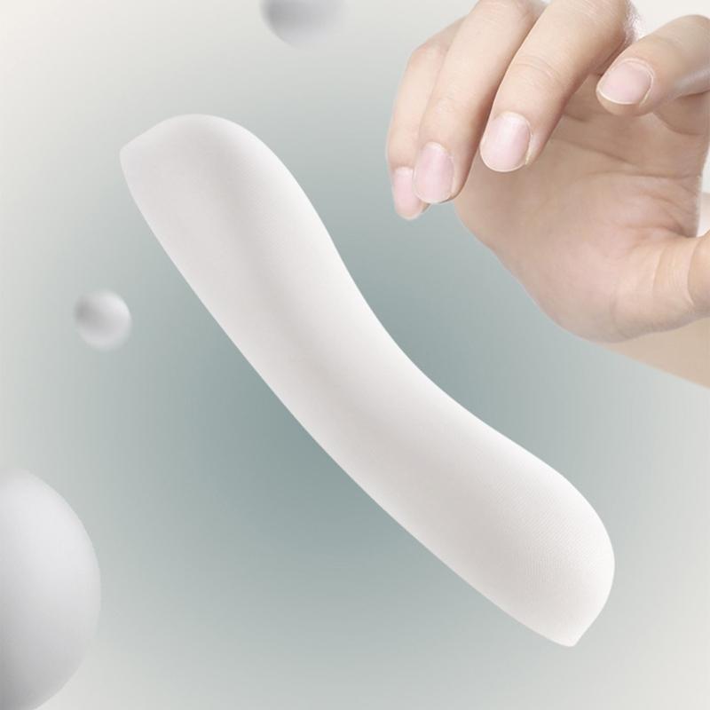 Cute Chat Bubble Silicone Wrist Rest Pad For Office Computer Desk Anti Slip And Waterproof Design