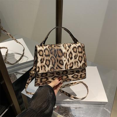 Bag Female Personality Niche Design Handbag Beautiful Trend Single Shoulder Crossbody Fashion Foreign Style Commuter Small Square Bag Female