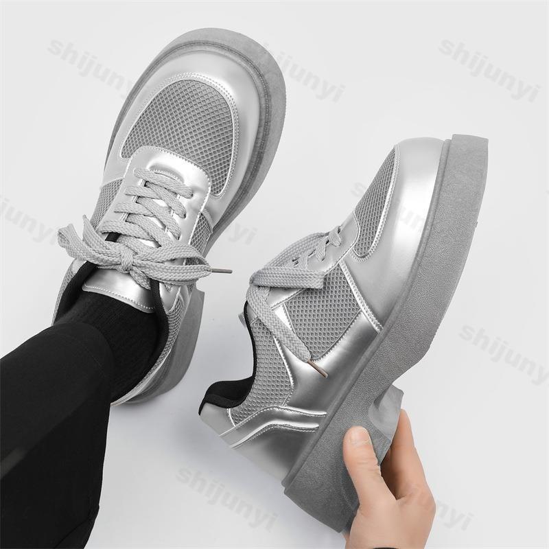 

Fashion Men s Autumn 2025 New Retro Fashion Casual Thick Soled Shoes Mesh Breathable Versatile Anti Slip Lace Up Low Top Chunky sneakers 39