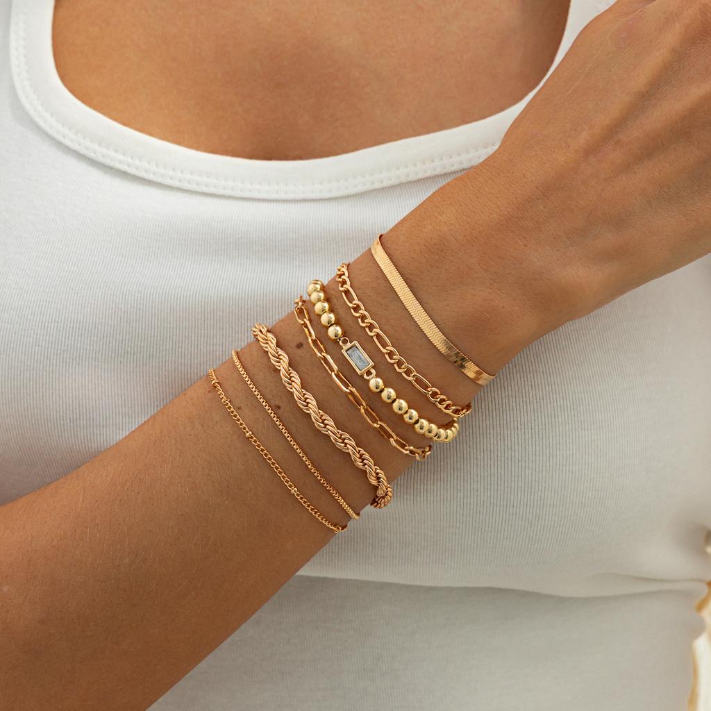 Fashionable and Elegant Rhinestone Metal Bracelet Set, Suitable for Women's Charm Retro Minimalist Twisted Chain Bracelet Jewelry