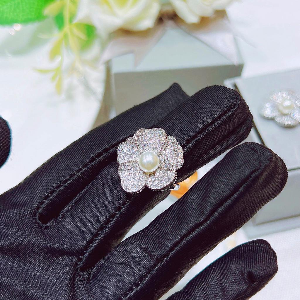 Full Diamond Pearl Camellia Set, French Premium Light Luxury Flower Ring, Earrings, Bracelet, Necklace