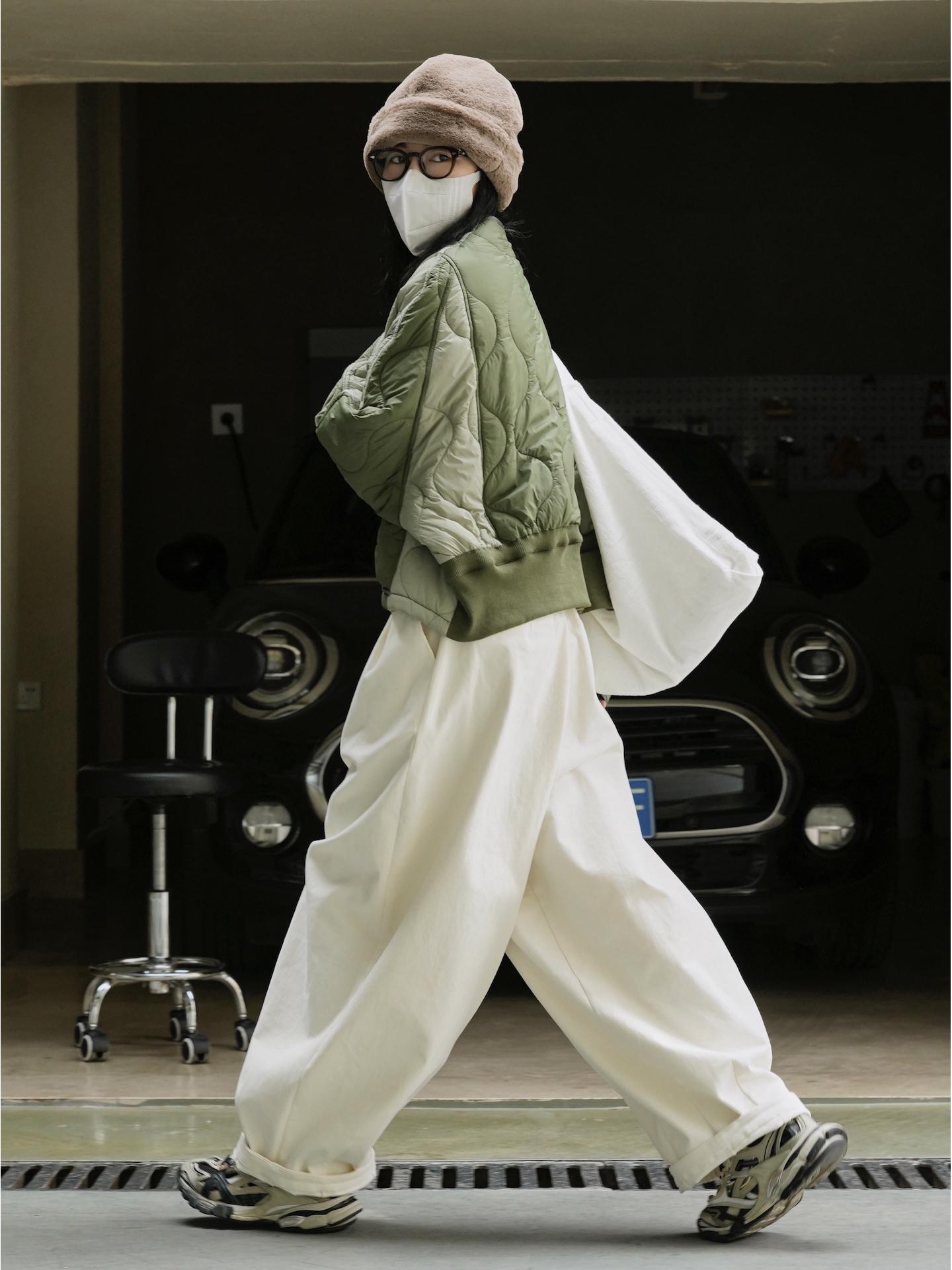 

Женская зимняя куртка из хлопка в японском стиле с контрастными цветами — свободная, облегающая, повседневная и теплая