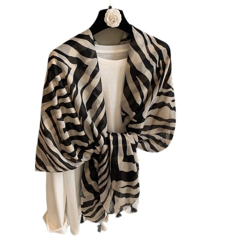 Zebra Pattern Silk Scarf Spring And Autumn Versatile Decorative Scarf Shawl Dual-Purpose High-End Scarf Retro Light Luxury Fashion Temperament