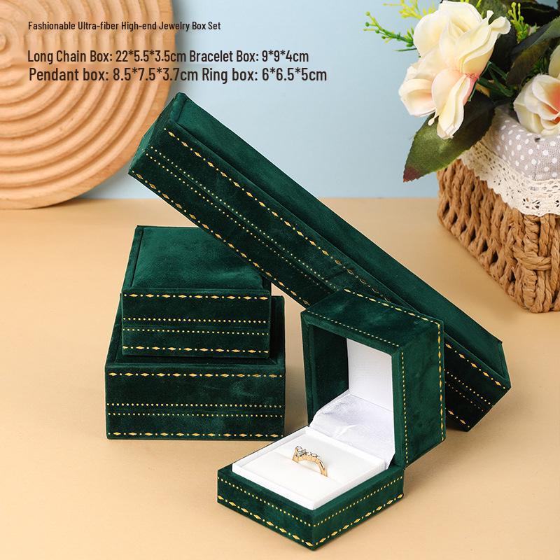Elegant Velvet Jewelry Box for Rings, Pendants, Bracelets & Bangles