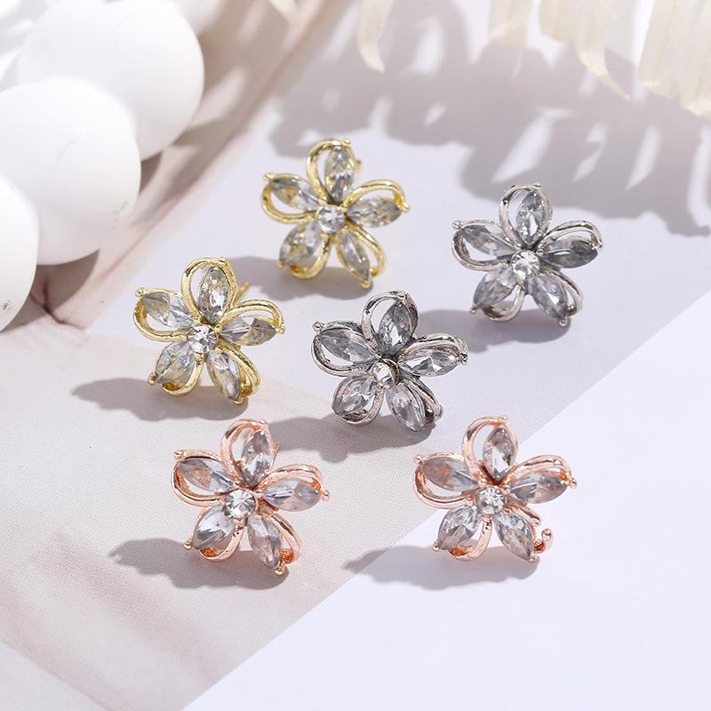925 Silver Needle Korean Fashion Crystal Flower Earrings For Women Jewelry Trending New Luxury Zircon Flowers Stud Earrings