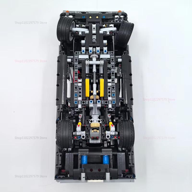 Nuovo Set di Blocchi da Costruzione Auto da Corsa Tecnologica da 1077 Pezzi Giocattoli da Assemblare DIY per Bambini Ragazzi Adulti Gioco Creativo Regalo di Natale