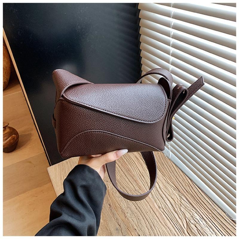 Small Bags Women's Summer Versatile New Fashion Shoulder Bags Are Now Popular Small Square Bags