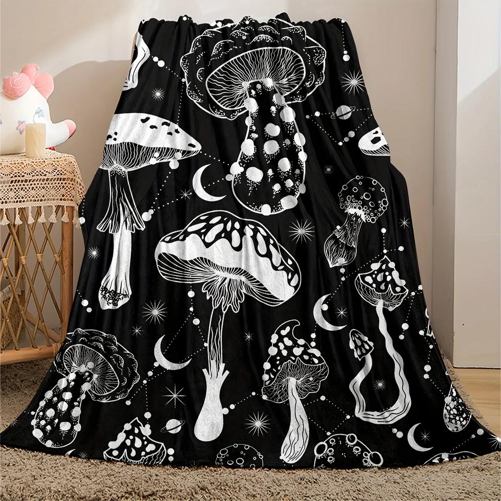 1pc Cozy Mushroom Pattern Flannel Blanket - Soft, Warm, Lightweight, and Comfortable for Home, Sofa, Bed, Travel, Camping