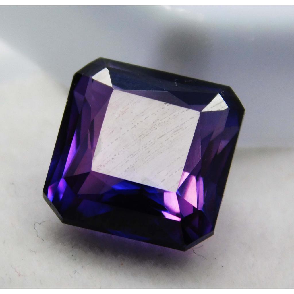Natural Purple Tanzanite Loose Gemstone 9.10 Ct Square Cut for Jewelry Making and Gem Collections